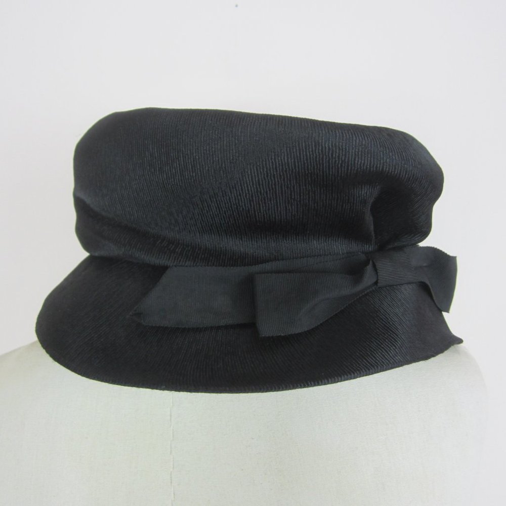 Vintage 1930’s Union Made Elegant Black Cloche Bow Hat - Picture 3 of 7